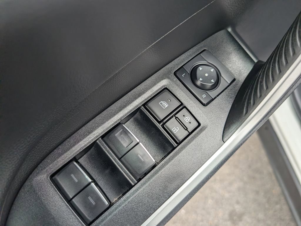 Used 2024 Toyota RAV4 Adventure AWD/4WD image 18