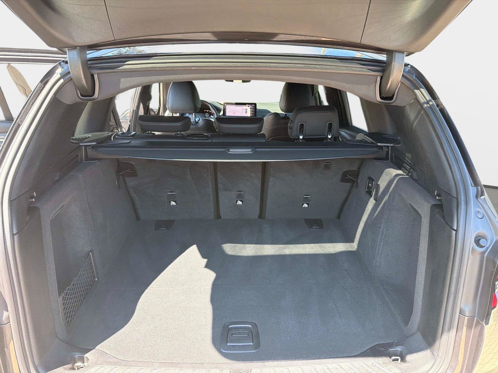 Used 2023 BMW X3 sDrive30i w/ Premium Package RWD image 11