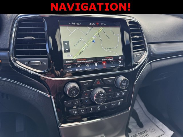 Used 2022 Jeep Grand Cherokee Limited w/ Tech Group image 21