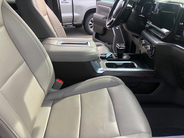 Used 2022 GMC Sierra 1500 SLT w/ SLT Premium Package image 21