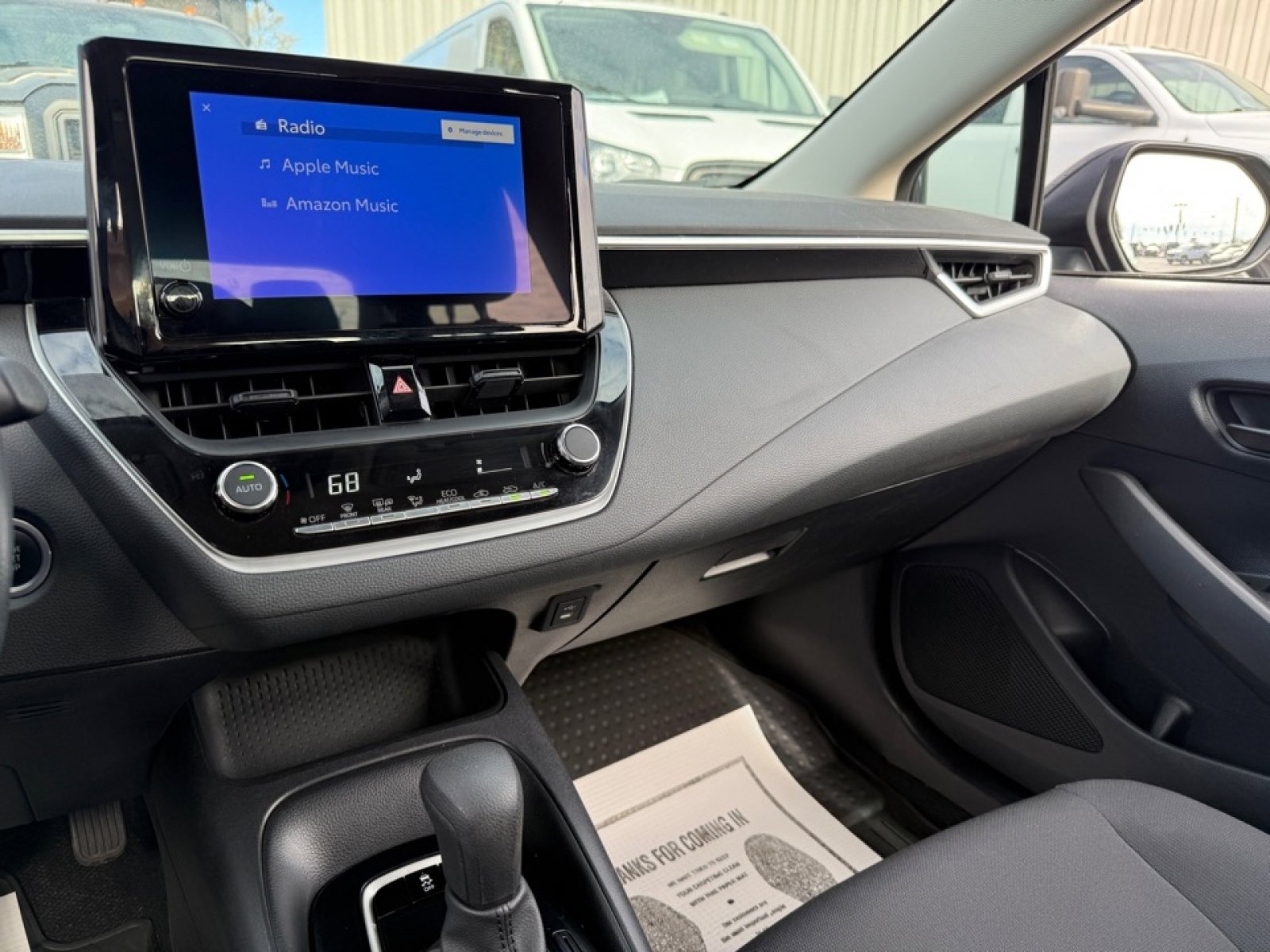 Used 2024 Toyota Corolla LE image 29