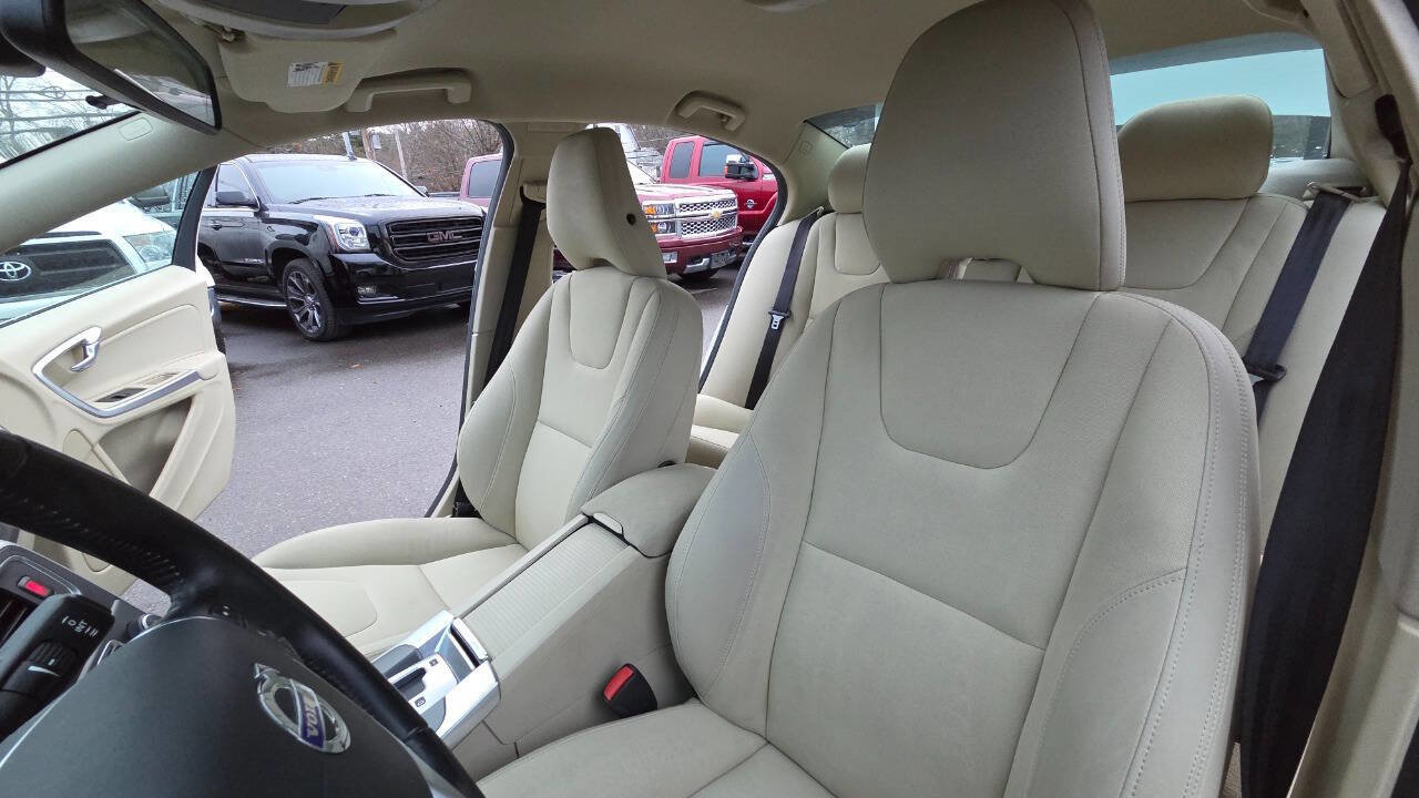 Used 2012 Volvo S60 T5 image 26