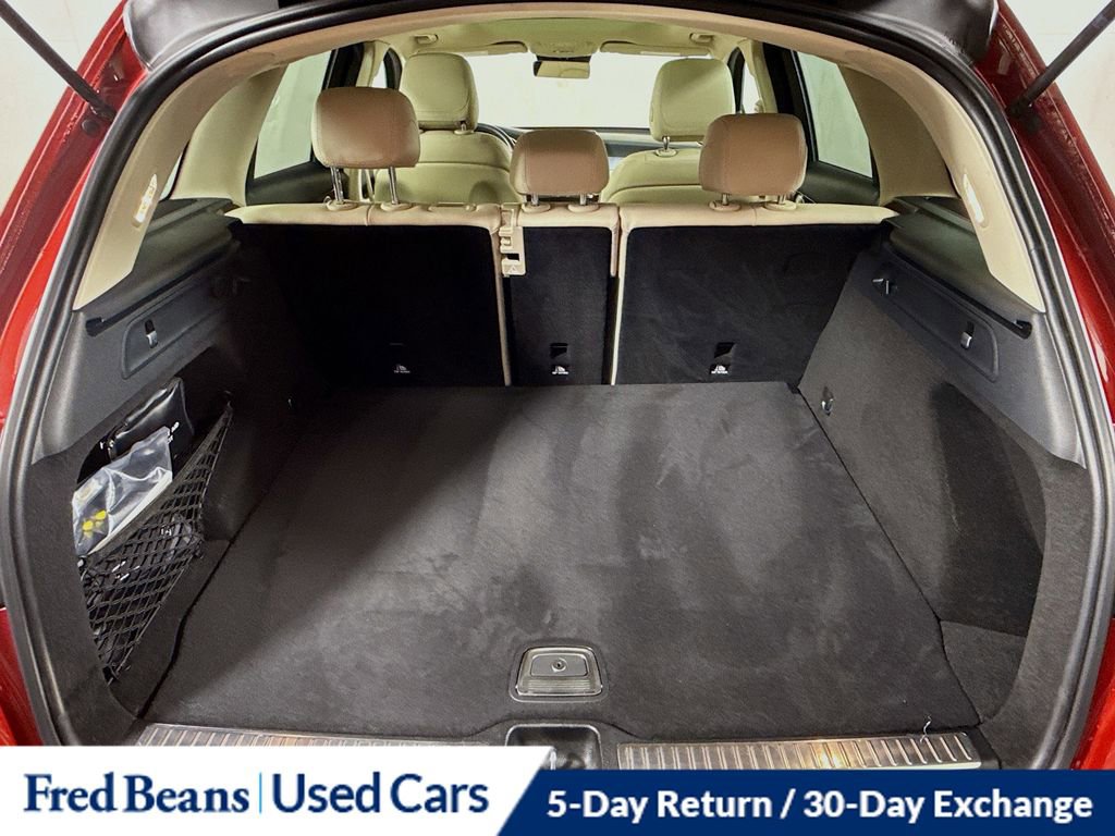 Used 2021 Mercedes-Benz GLC 300 4MATIC image 28