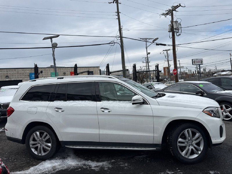 Used 2017 Mercedes-Benz GLS 450 4MATIC image 6