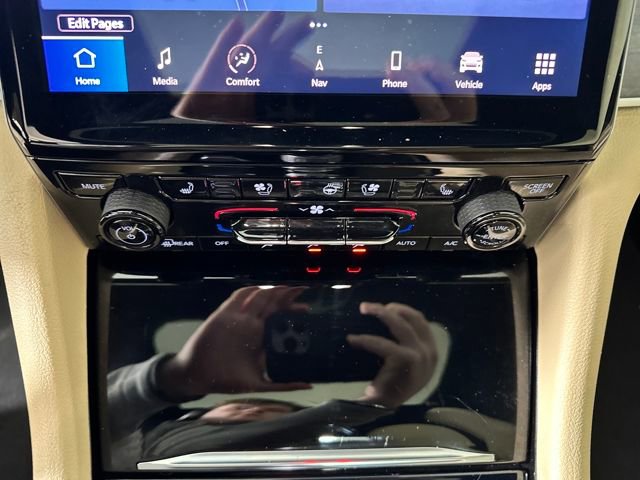 Used 2022 Jeep Grand Cherokee Limited 4xe w/ Luxury Tech Group II image 23