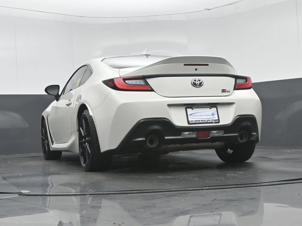 Used 2025 Toyota GR86 Premium w/ Performance Package RWD image 46