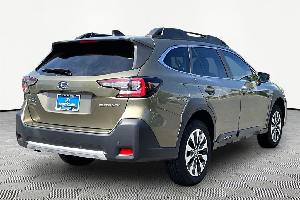 Used 2023 Subaru Outback Limited image 6