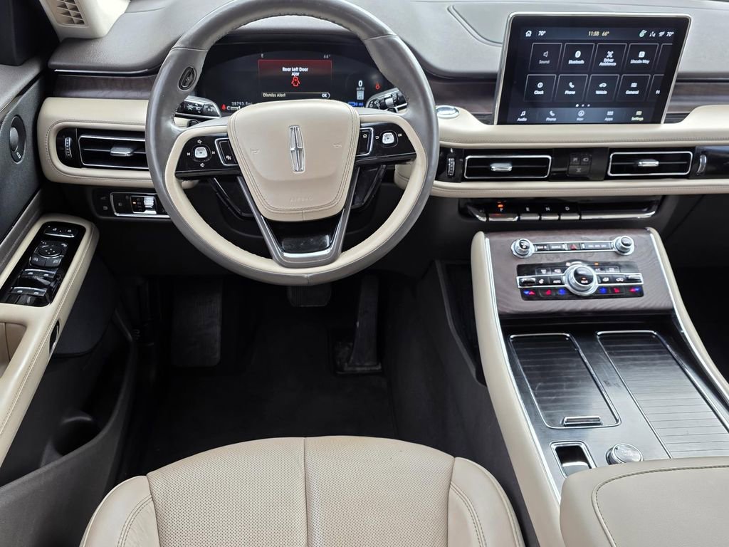 Used 2022 Lincoln Aviator Grand Touring w/ Elements Package Plus image 13