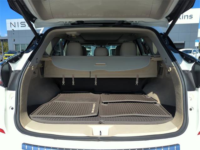 Certified 2018 Nissan Murano Platinum w/ Cargo Package image 14
