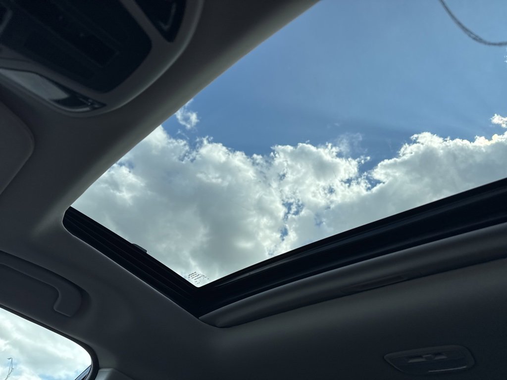 New 2025 Subaru Outback Touring XT image 21