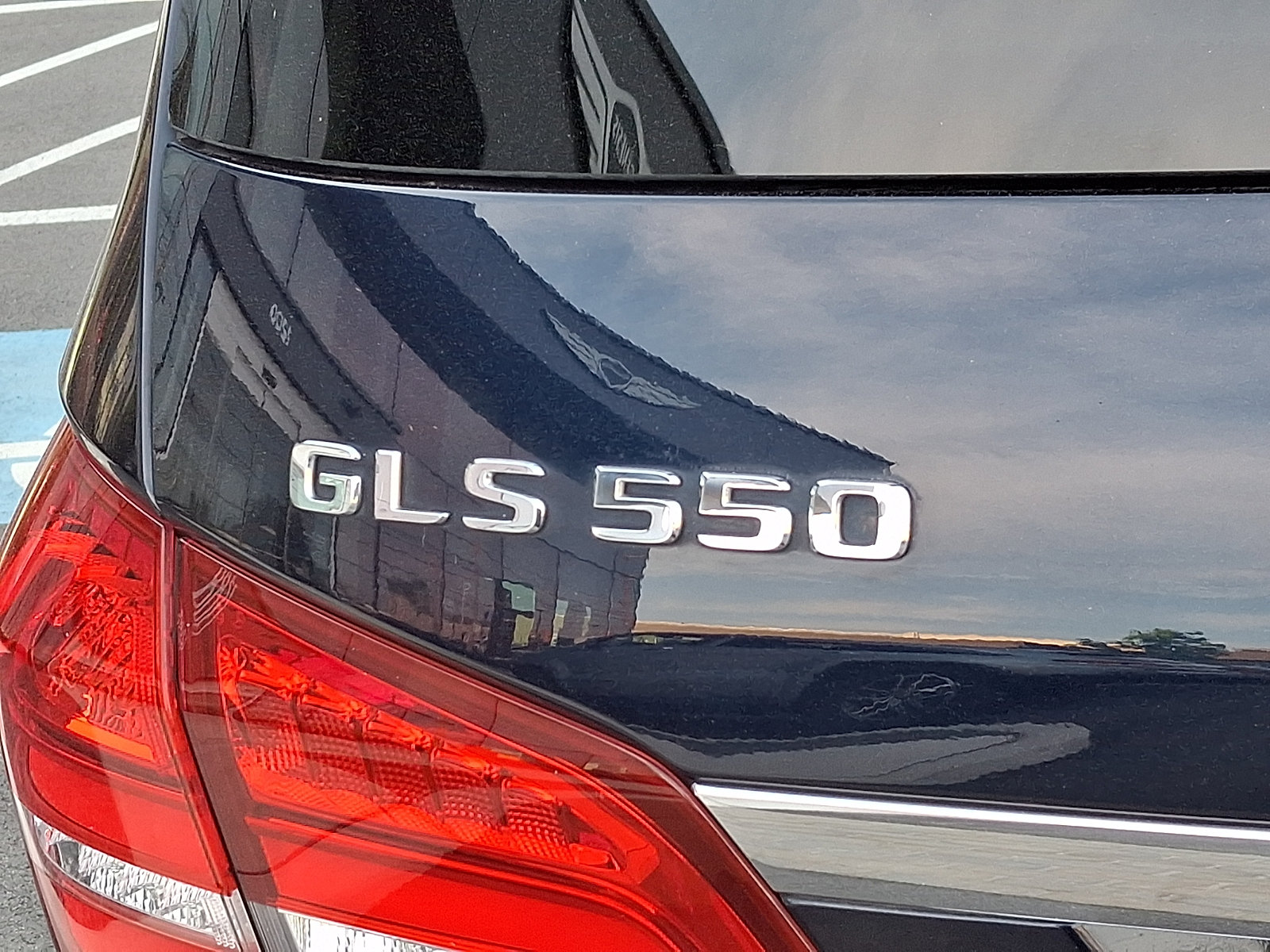 Used 2019 Mercedes-Benz GLS 550 4MATIC image 33
