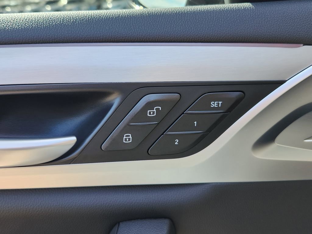 Used 2024 BMW X3 xDrive30i w/ Premium Package image 27