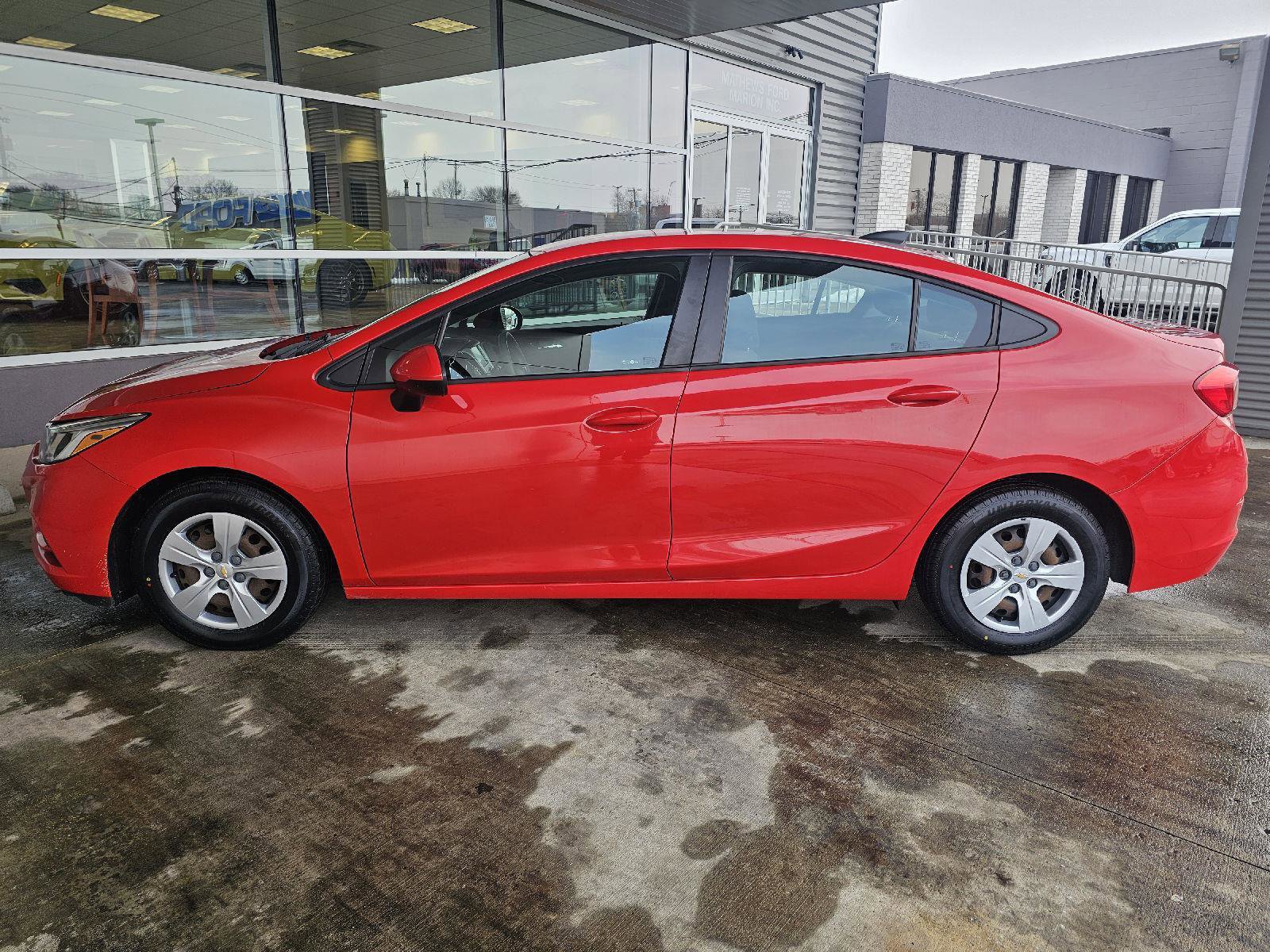 Used 2017 Chevrolet Cruze LS image 2