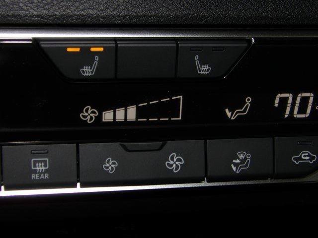 Used 2025 Nissan Altima 2.5 SR w/ SR Premium Package FWD image 25