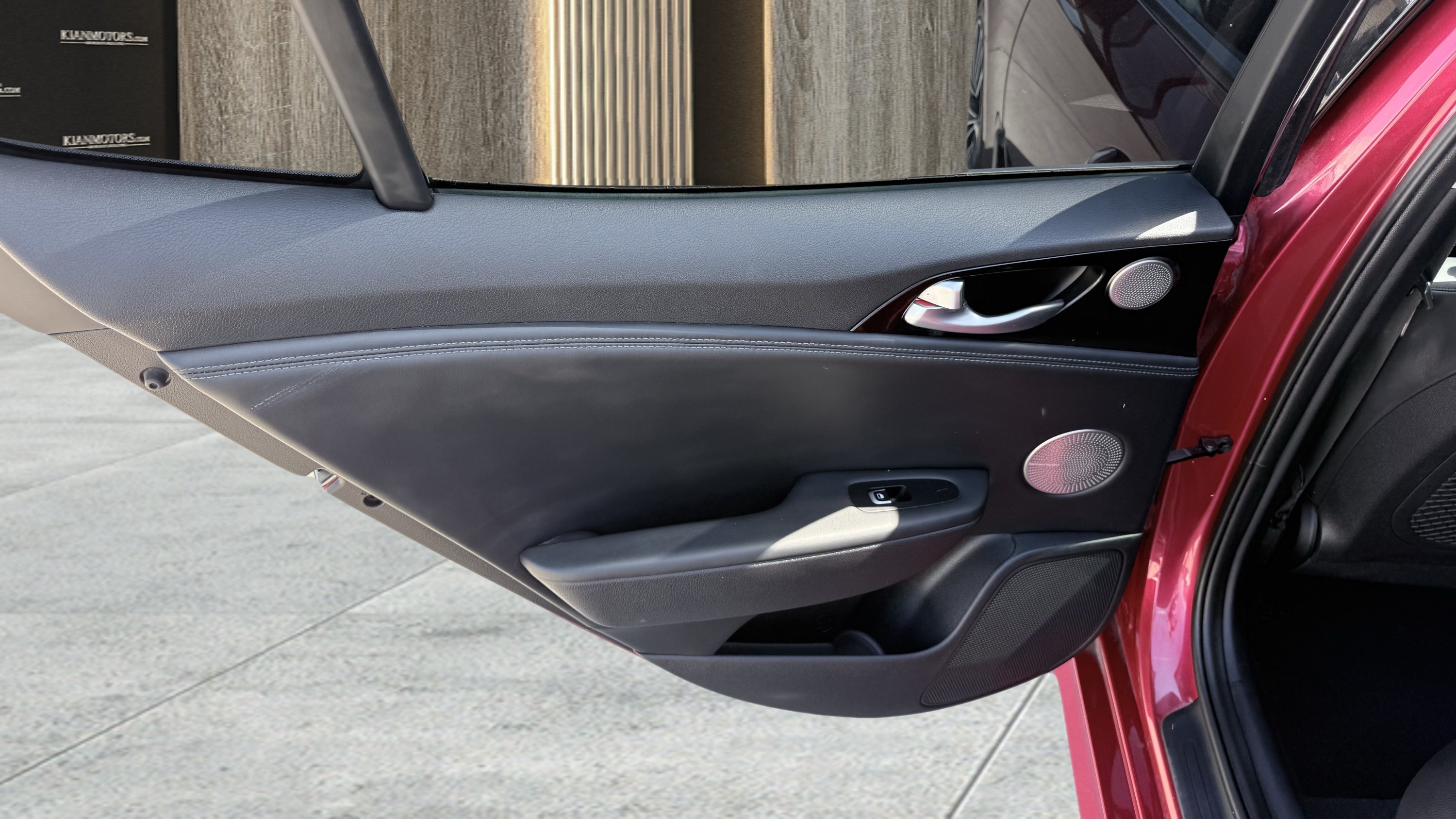 Used 2019 Kia Stinger Premium RWD image 25
