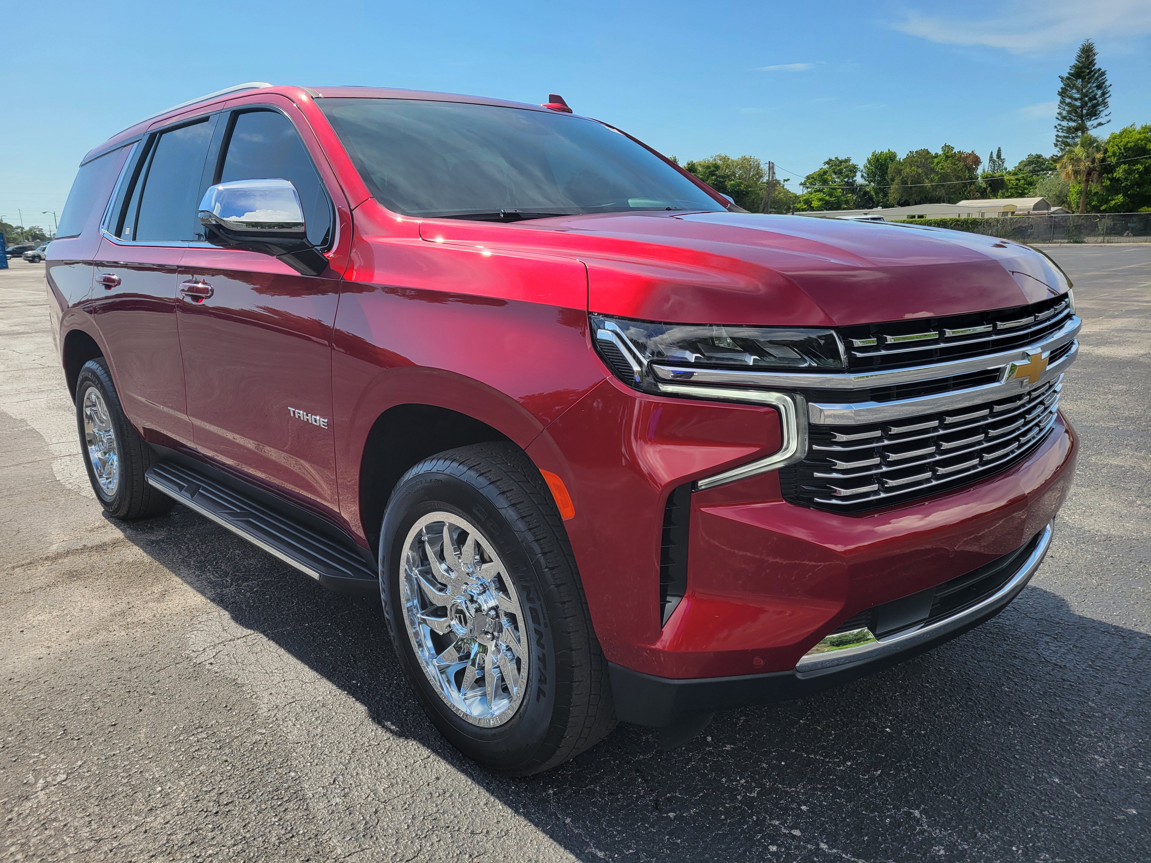 Certified 2024 Chevrolet Tahoe Premier w/ Premium Package 2 RWD image 3