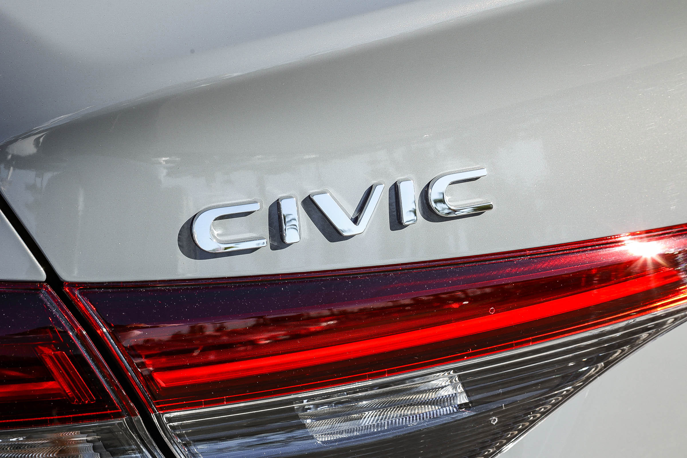 Used 2025 Honda Civic Sport image 13