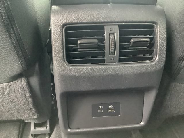Used 2022 Nissan Rogue SV AWD/4WD image 27