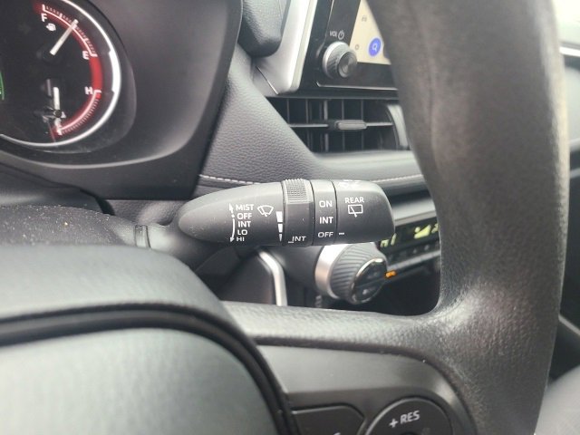 Used 2025 Toyota RAV4 XLE image 23