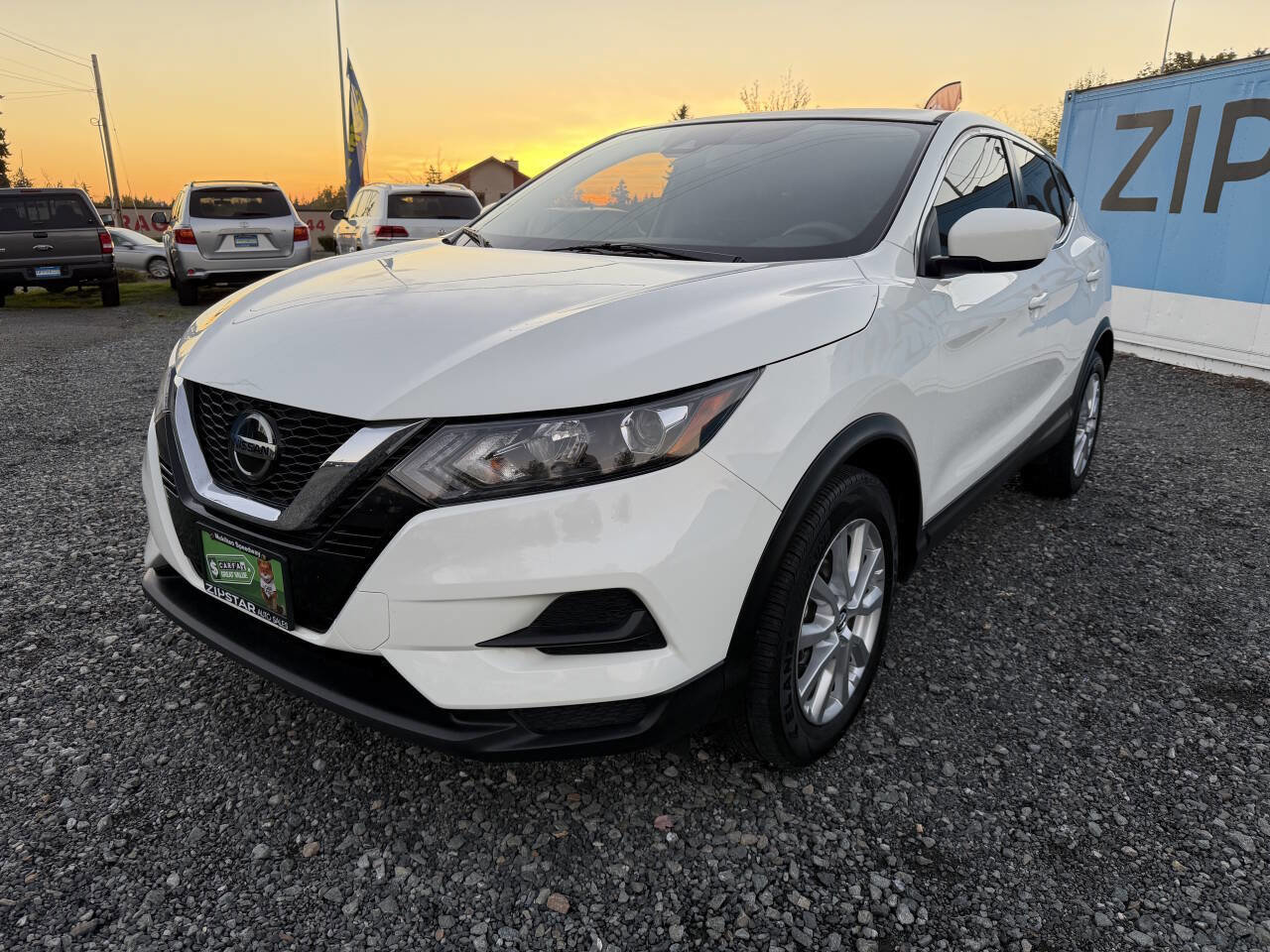 Used 2022 Nissan Rogue Sport S image 7
