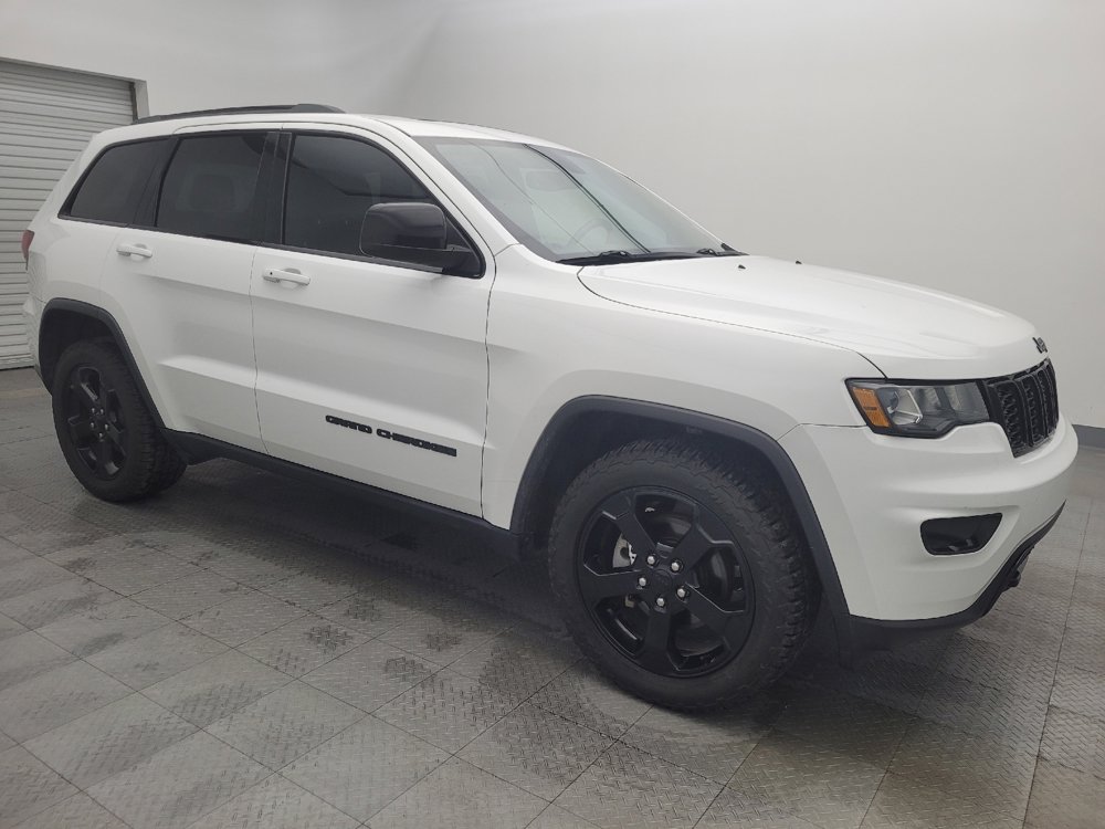 Used 2019 Jeep Grand Cherokee Laredo image 11