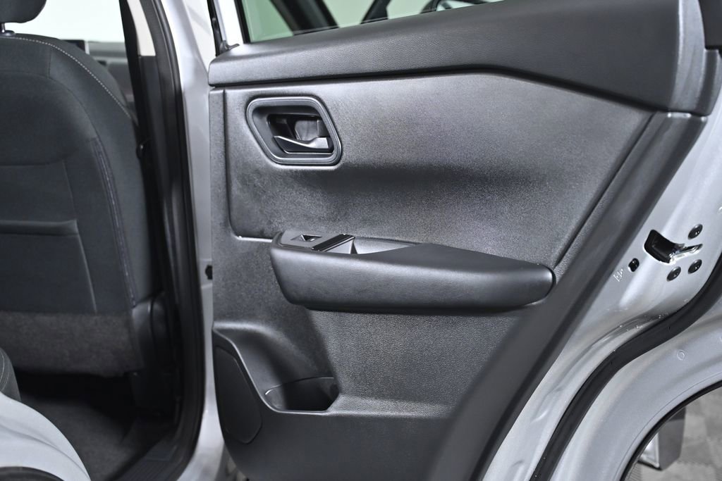 Certified 2024 Nissan Rogue S image 29