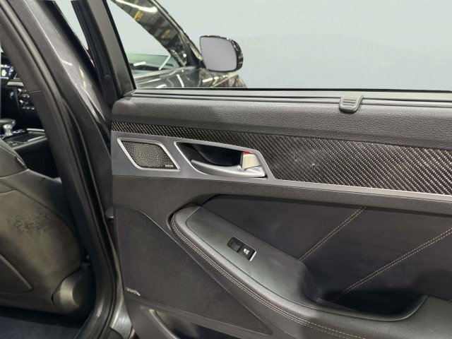 Used 2018 Genesis G80 3.3T Sport image 33