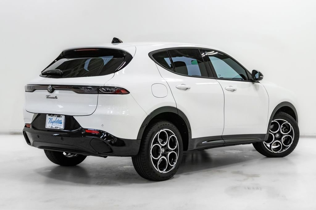 Used 2025 Alfa Romeo Tonale AWD/4WD image 31