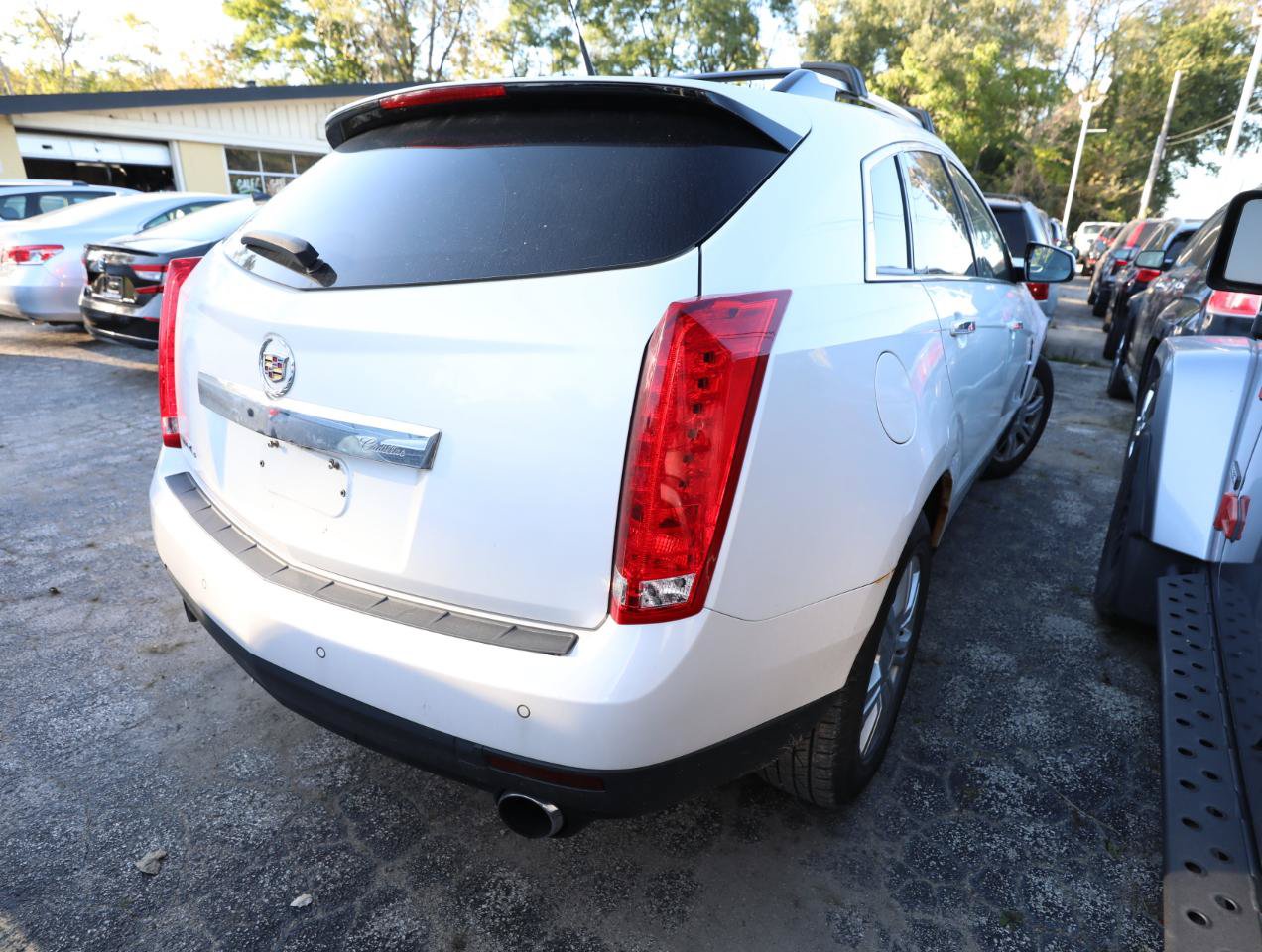 Used 2010 Cadillac SRX Luxury AWD/4WD image 6