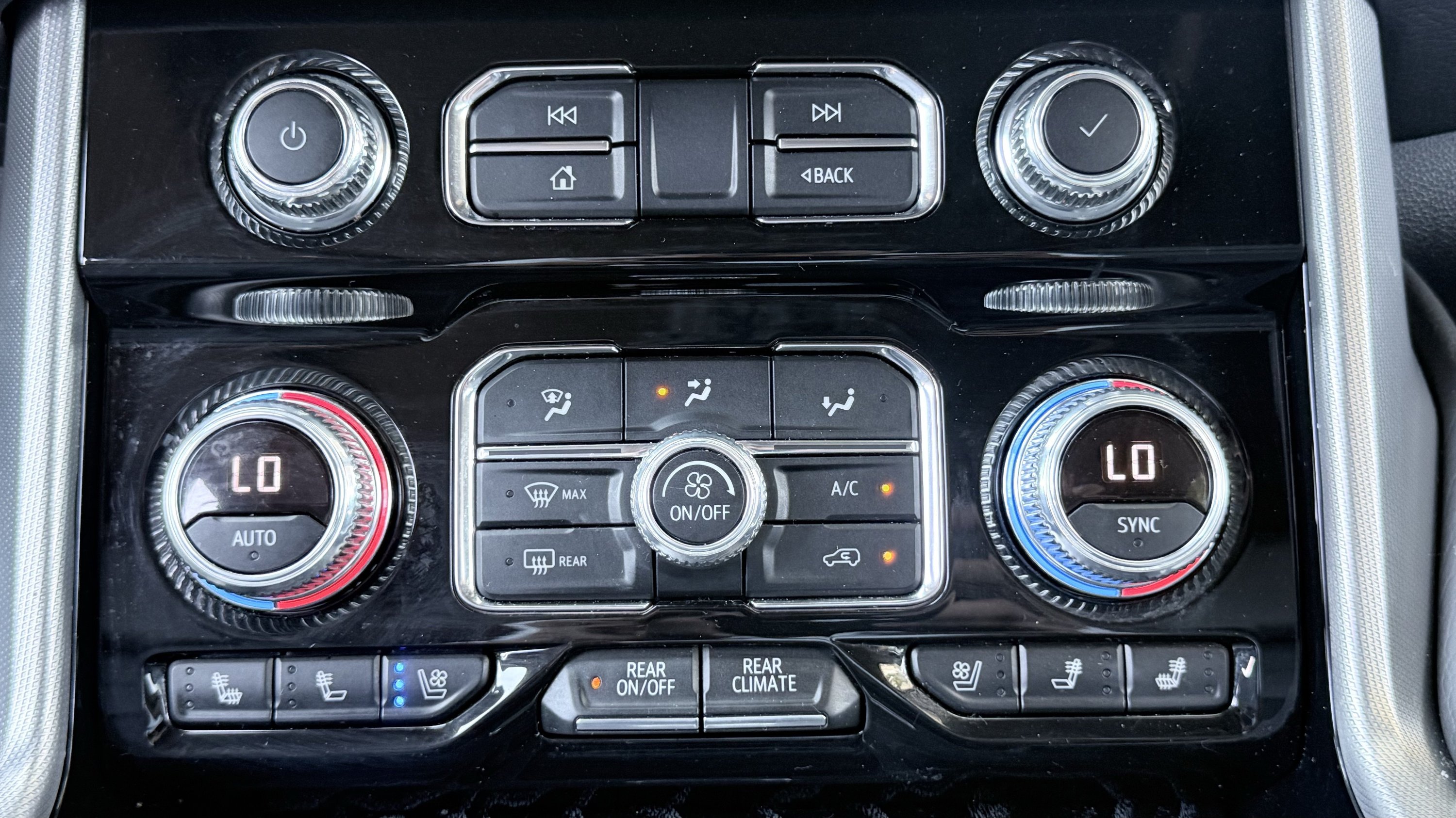Used 2023 GMC Yukon Denali AWD/4WD image 60