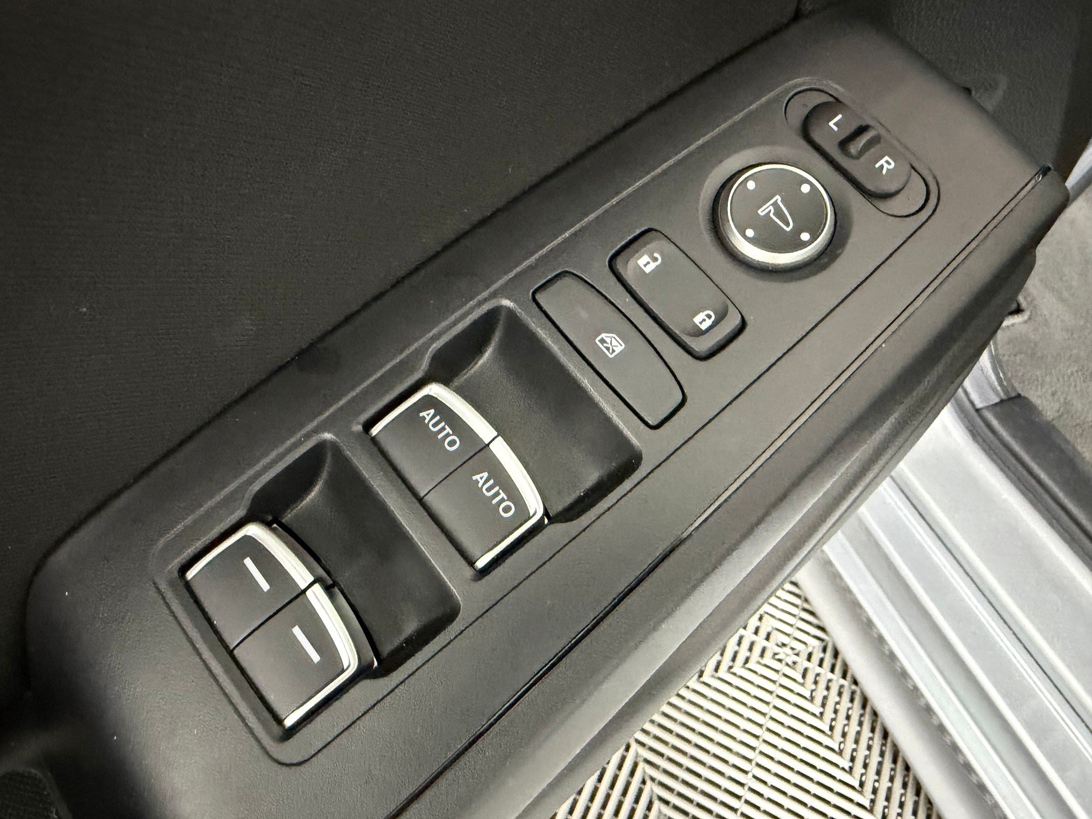 Certified 2025 Honda Civic LX image 24