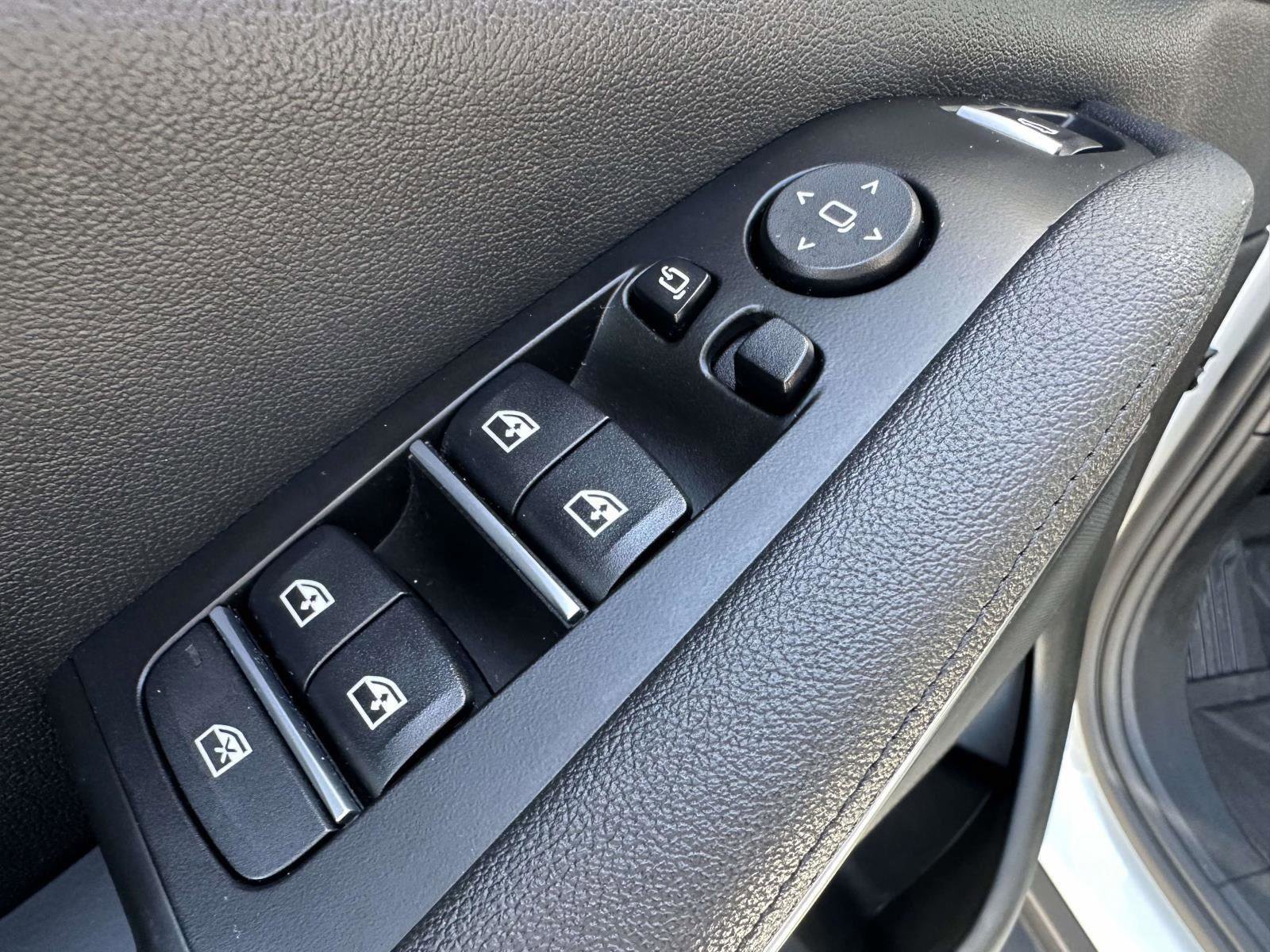 Used 2022 BMW X5 xDrive40i w/ Premium Package AWD/4WD image 21