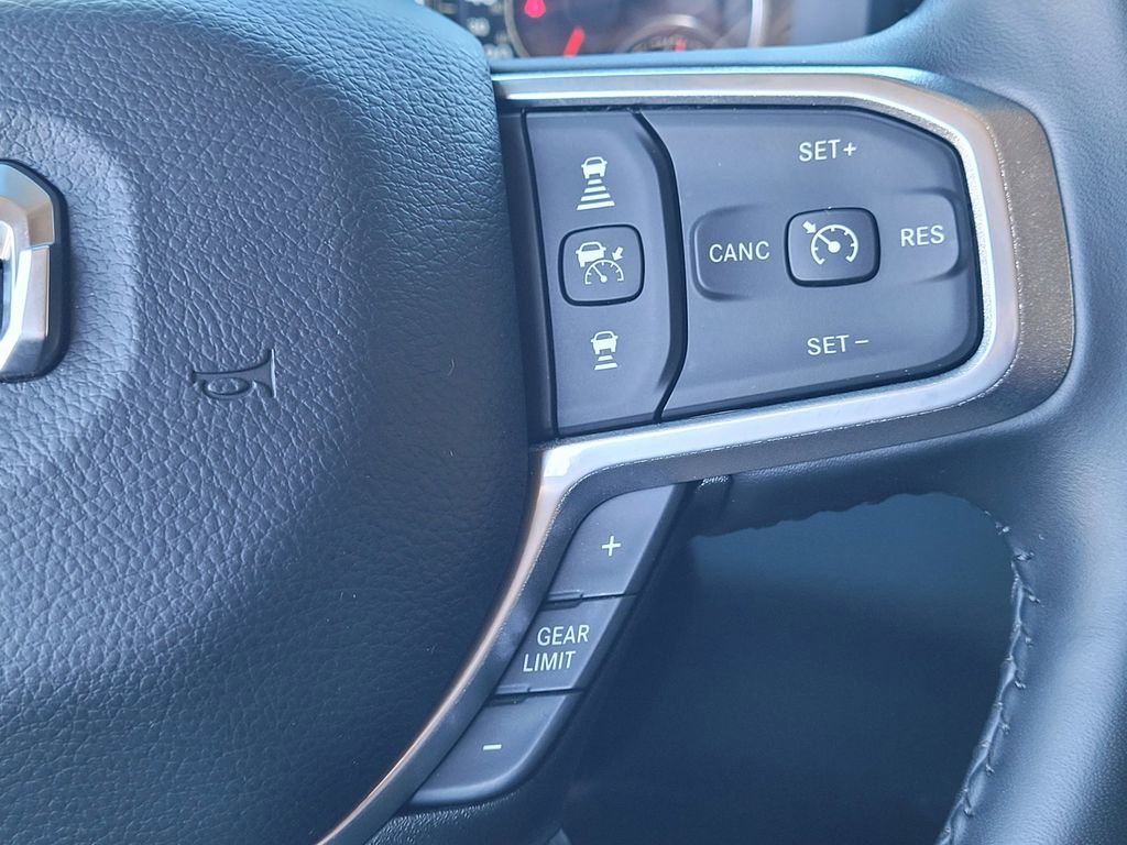 Used 2024 RAM 2500 Laramie w/ Safety Group AWD/4WD image 15