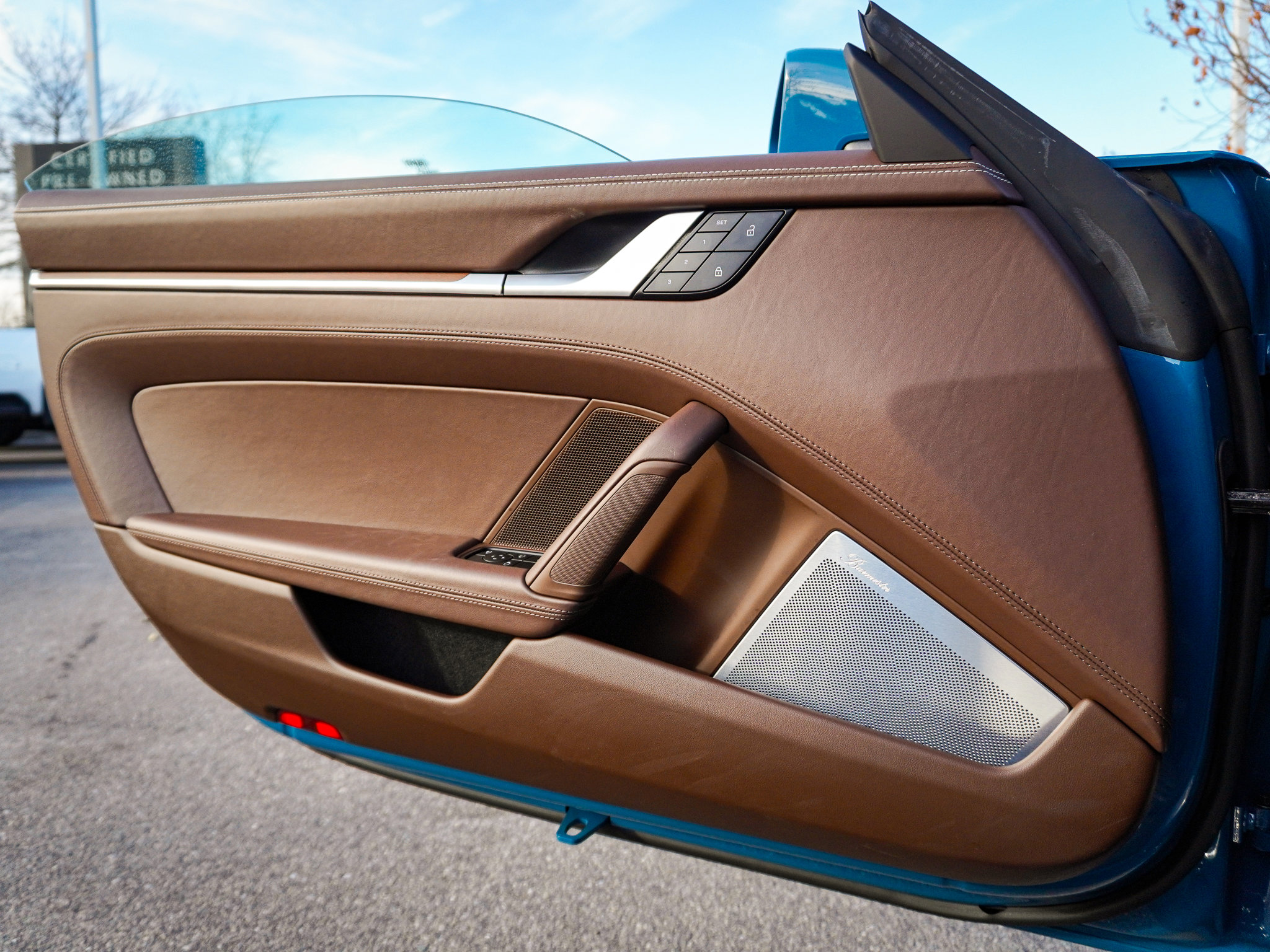 Used 2025 Porsche 911 Turbo S image 15