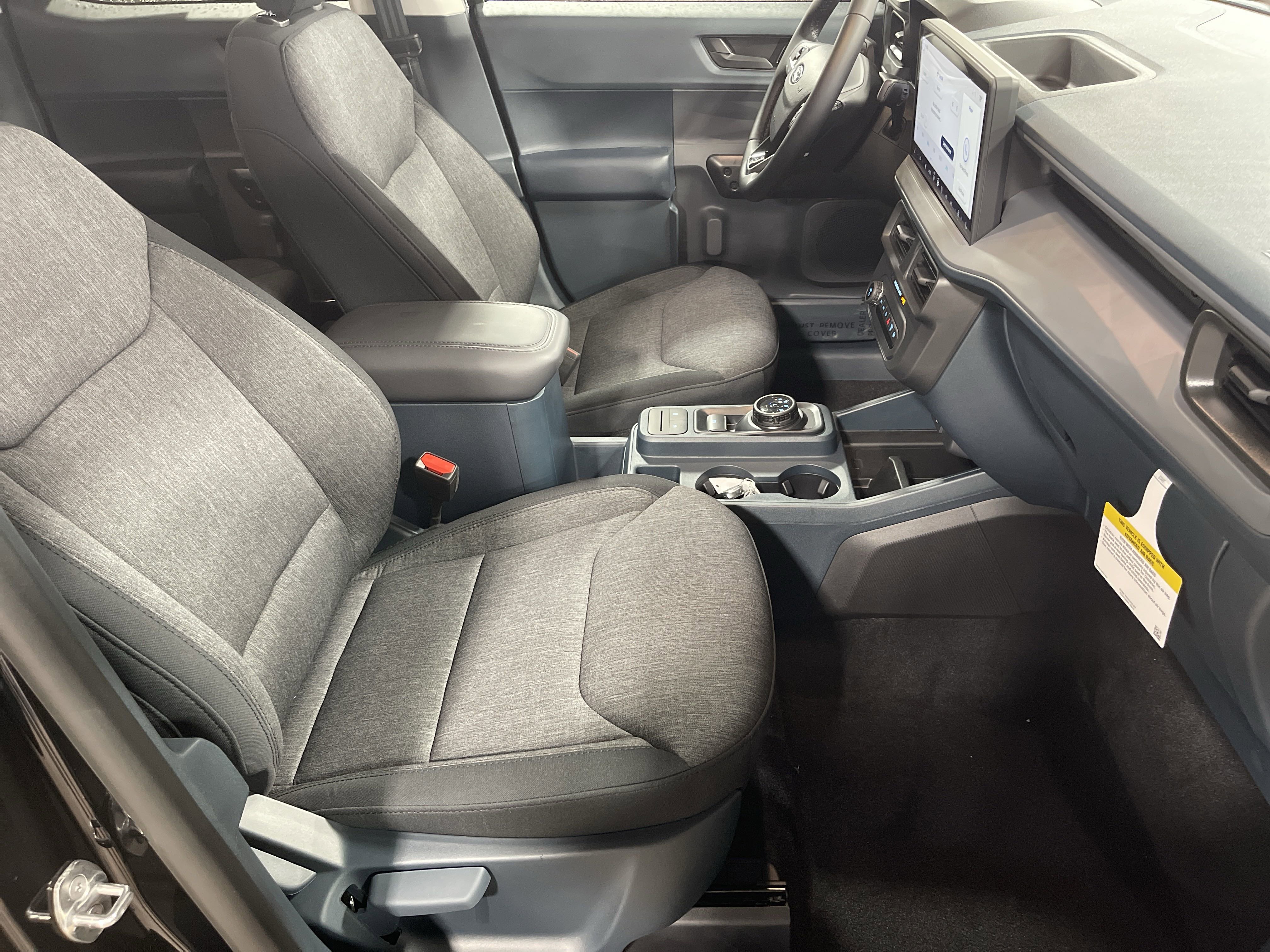 New 2025 Ford Maverick XLT w/ XLT Luxury Package image 16