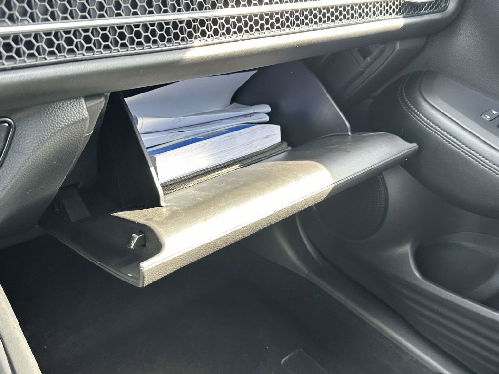 Certified 2025 Honda HR-V EX-L image 31
