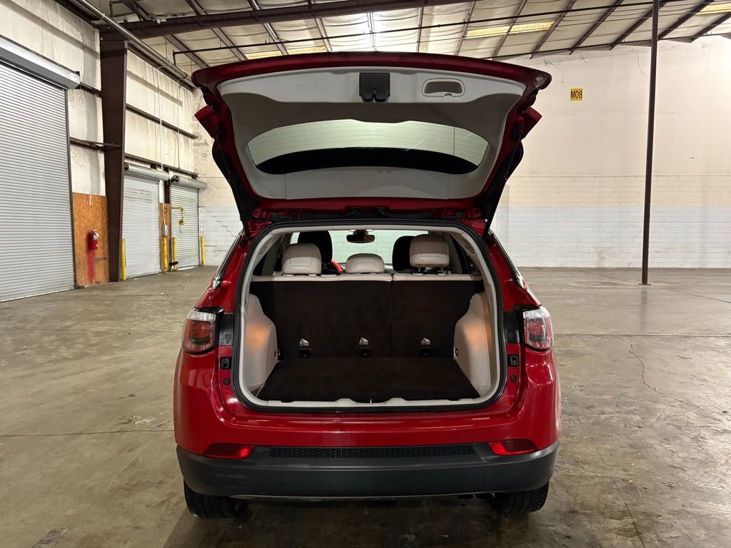 Used 2017 Jeep Compass Limited image 13