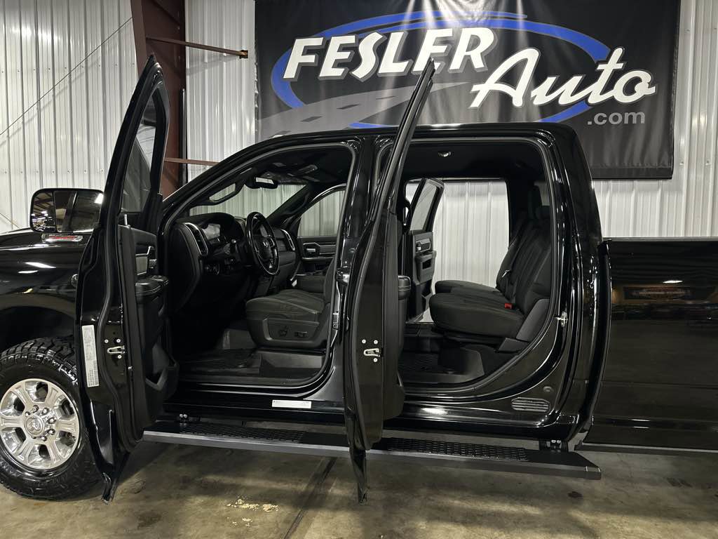 Used 2021 RAM 3500 Big Horn w/ Level 1 Equipment Group image 10