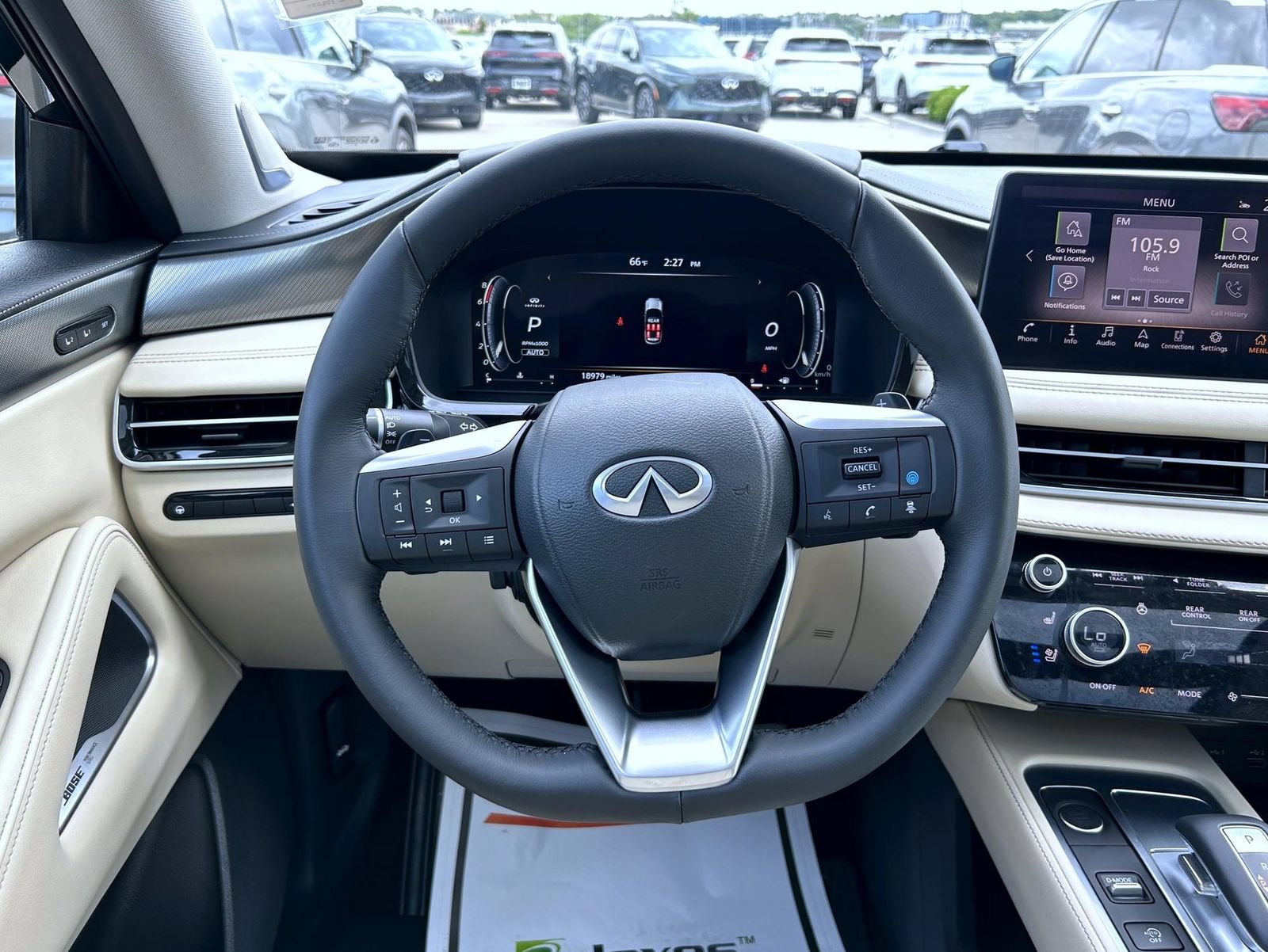 Certified 2025 INFINITI QX60 Luxe AWD/4WD image 11
