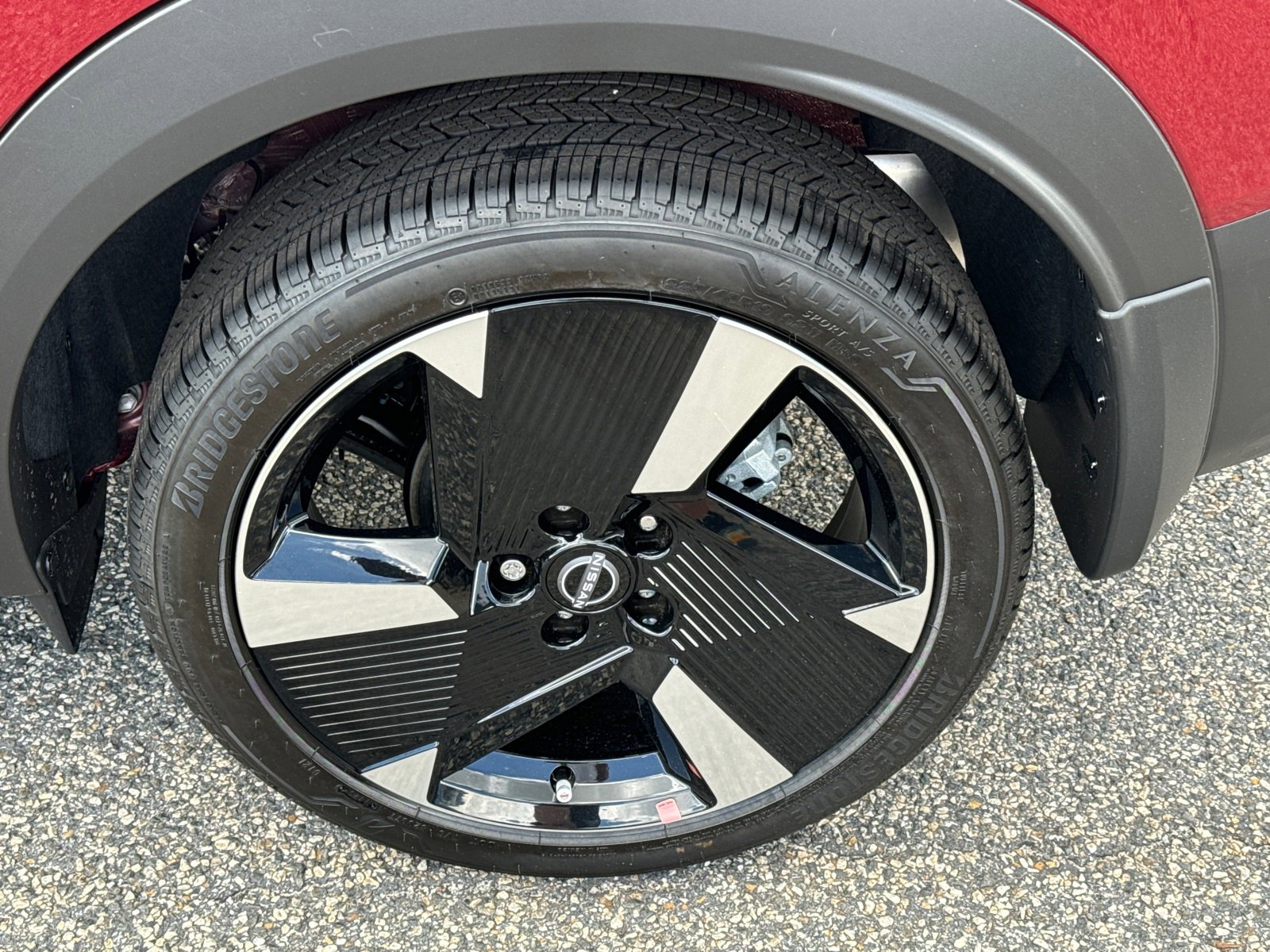 New 2025 Nissan Kicks SR w/ Interior Electronics Package image 18