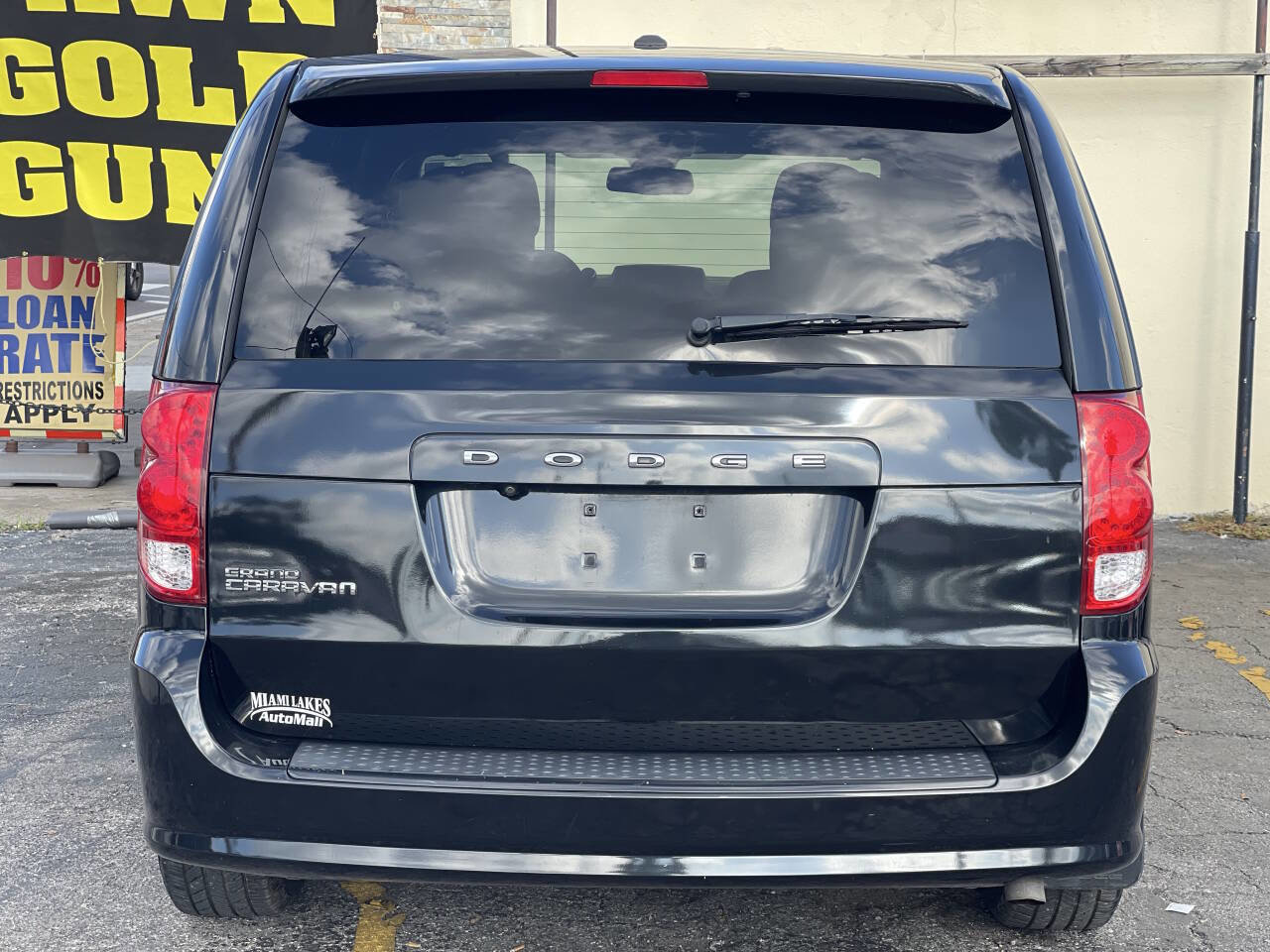 Used 2019 Dodge Grand Caravan SE image 8
