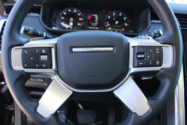 Used 2024 Land Rover Discovery S AWD/4WD image 20