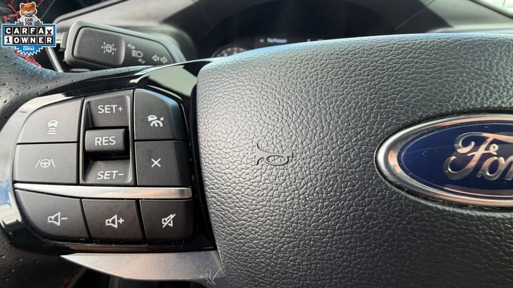Used 2023 Ford Explorer ST-Line AWD/4WD image 29