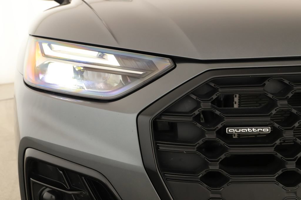 Used 2025 Audi Q5 e Premium Plus w/ Premium Plus Package image 34