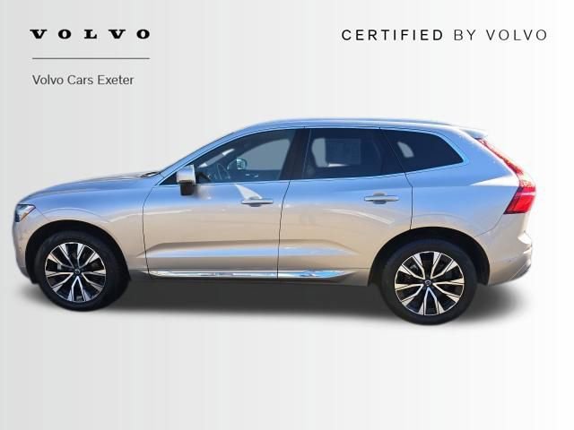 Certified 2023 Volvo XC60 B5 Plus w/ Climate Package image 4