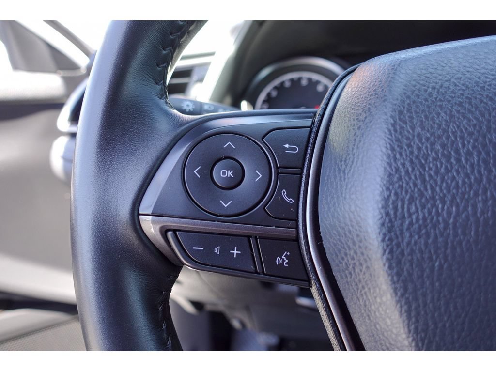 Used 2023 Toyota Camry SE FWD image 15