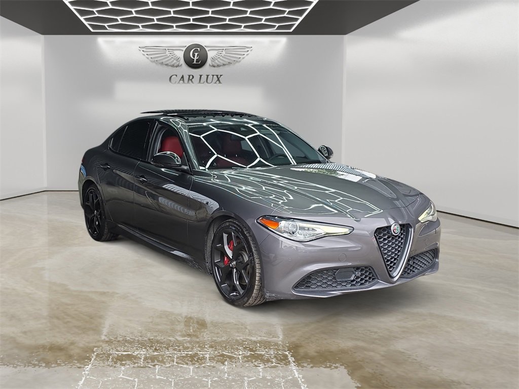 Used 2021 Alfa Romeo Giulia Ti w/ Nero Edizione image 7