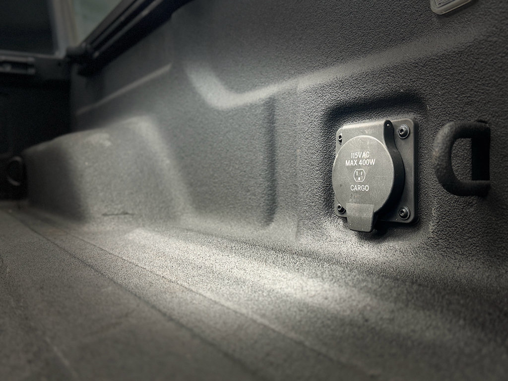 Used 2021 Jeep Gladiator Rubicon AWD/4WD image 28