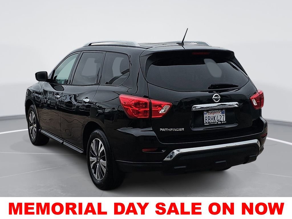 Used 2017 Nissan Pathfinder S FWD image 5