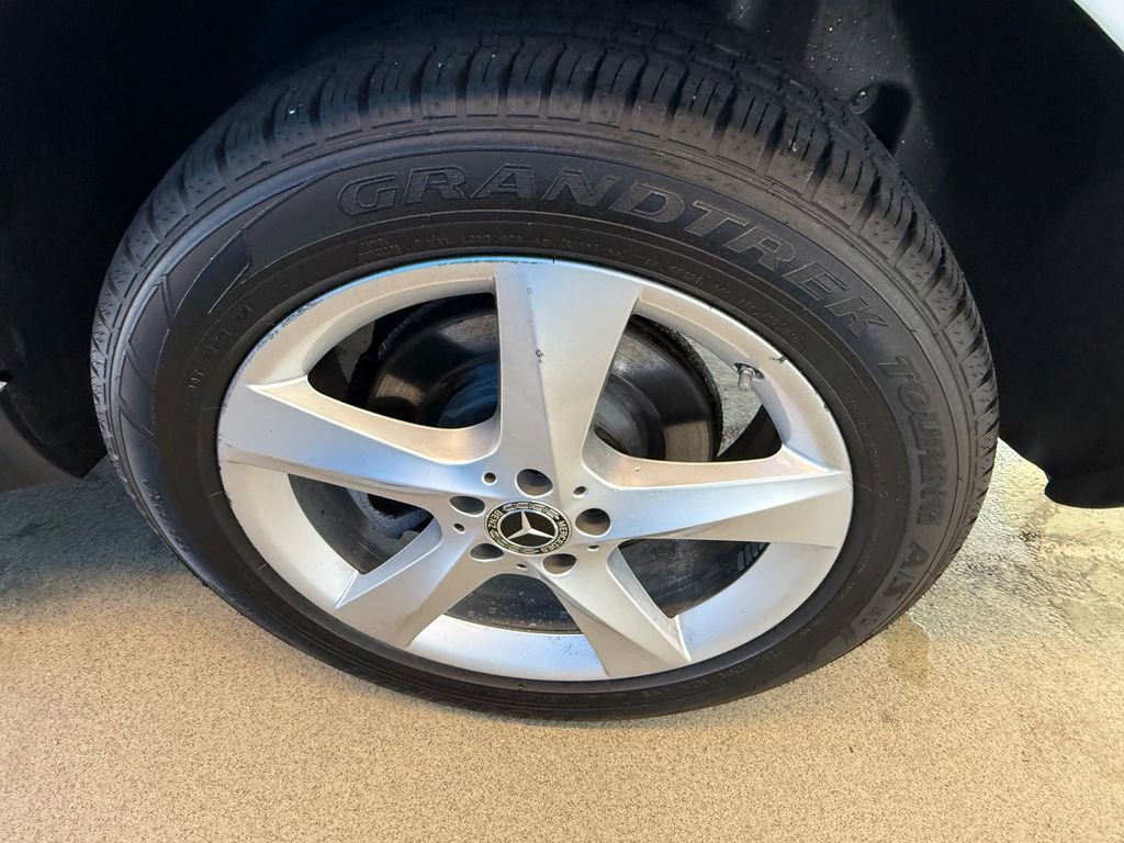 Used 2019 Mercedes-Benz GLE 400 4MATIC w/ Premium 1 Package image 8